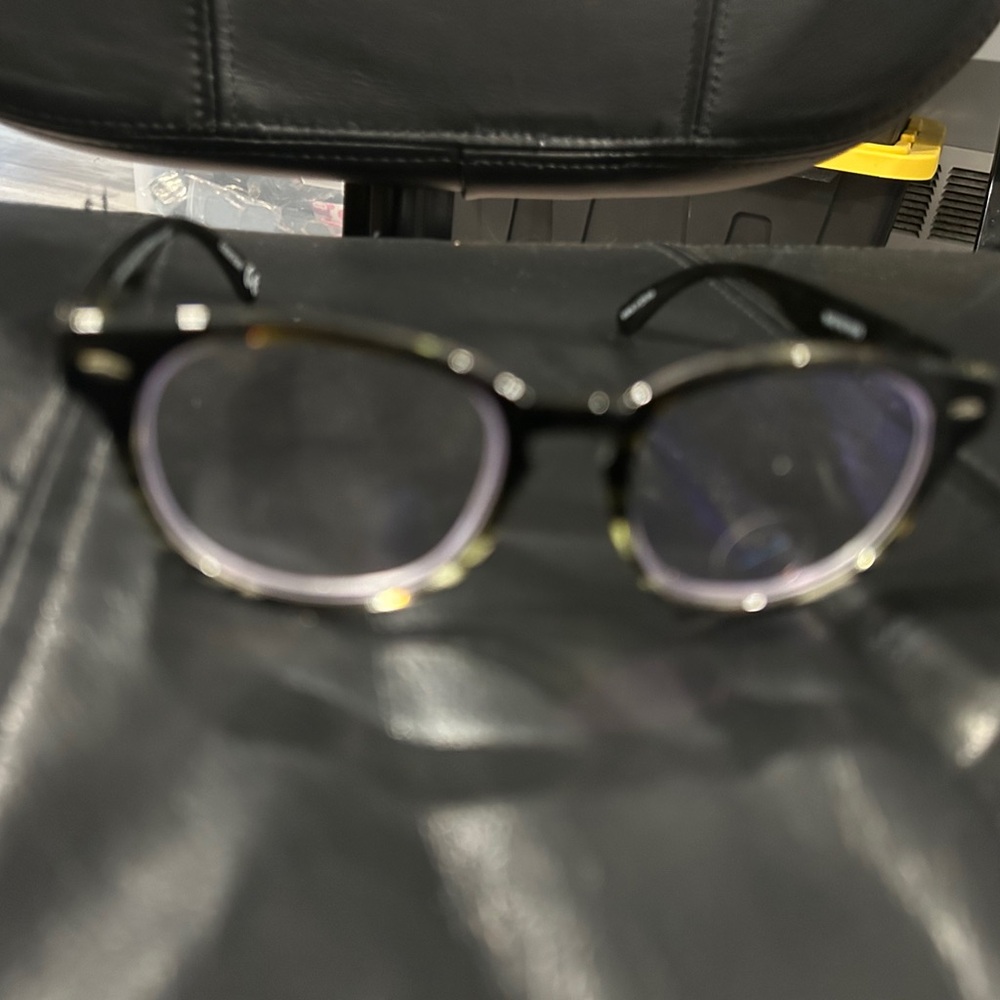 Prive Revaux Classic Dark Green and Black Womens Readers 2.50 Glasses NWOT